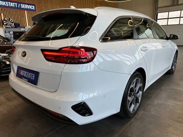 MYAUTOCENTER – Gebraucht- und Jahreswagen mit Werkstattservice in Pfaffenhofen Kia cee'd Sportswagon *Kamera*LED*PDC*