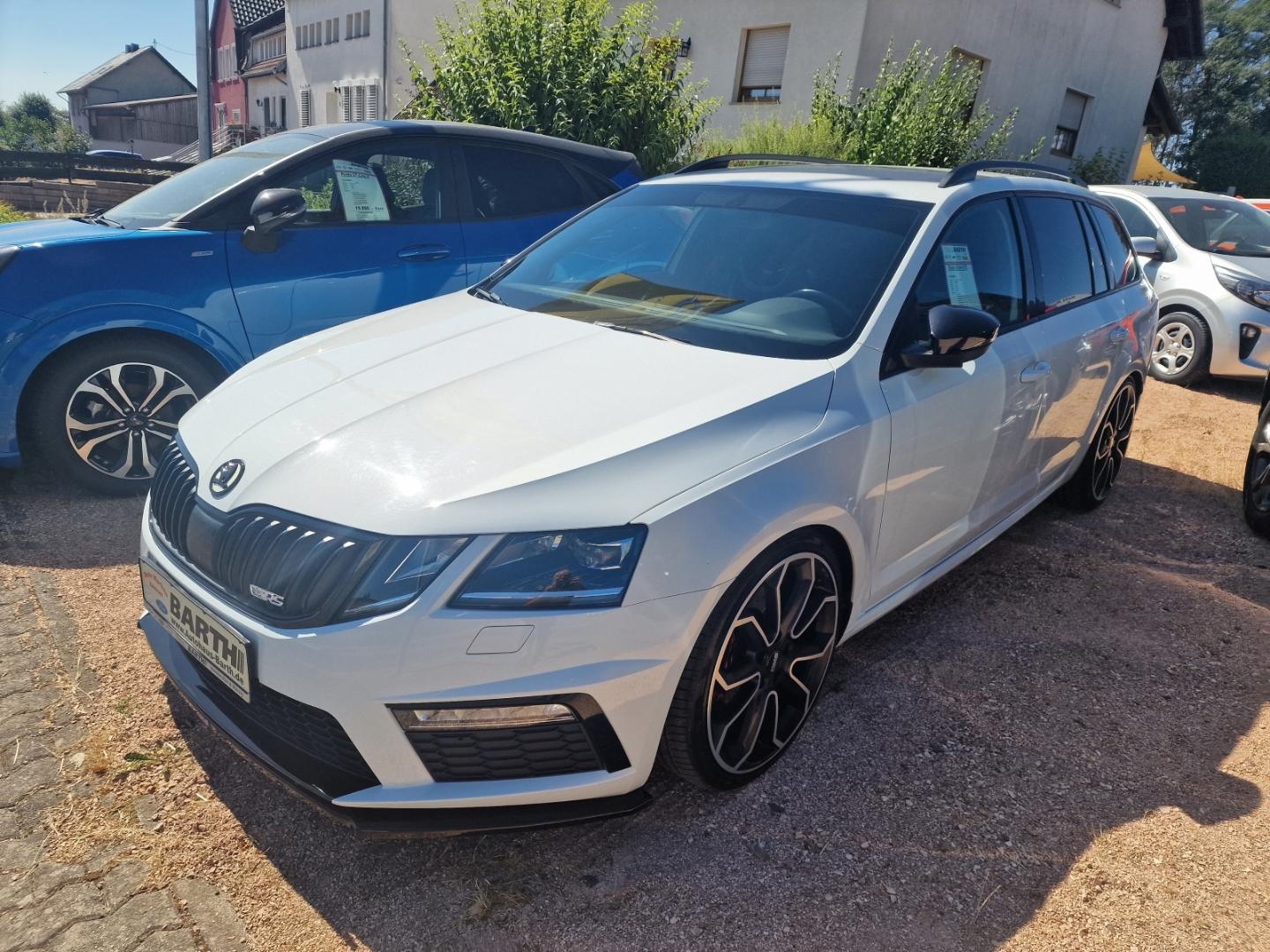 Skoda Octavia Combi RS Sportpaket AHK Navi Digitales C