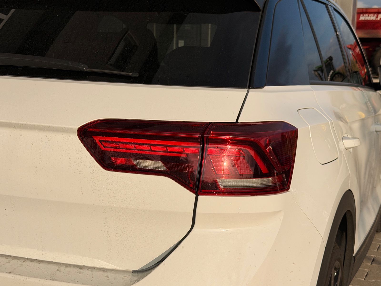 VW T-Roc T-Roc 1.5 TSI DSG Style Black Paket|Pano|Kamera Vorschau 5