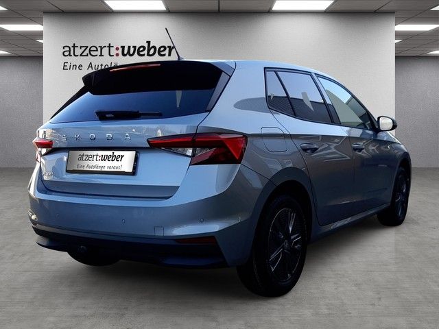 Fahrzeugabbildung Skoda Fabia Balance 1.0TSI Navi AHK Kamera 16"Alu