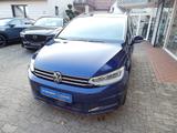 Volkswagen Touran 1.5 TSI Comfortline OPF - Volkswagen Touran mit Benzin-Antrieb: Van, Automatik