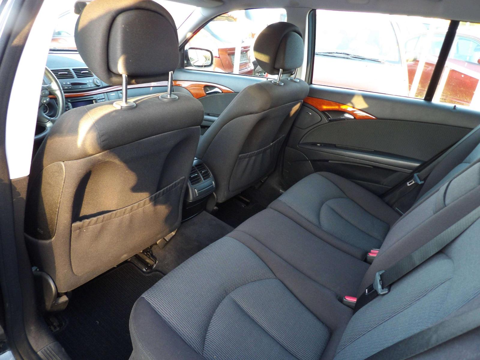Mercedes-Benz E280 2007 — photo 13