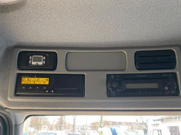 Bild 16 Mercedes-Benz Atego 818 Autom. Klima, HBühne, Sperre,TÜV-NEU