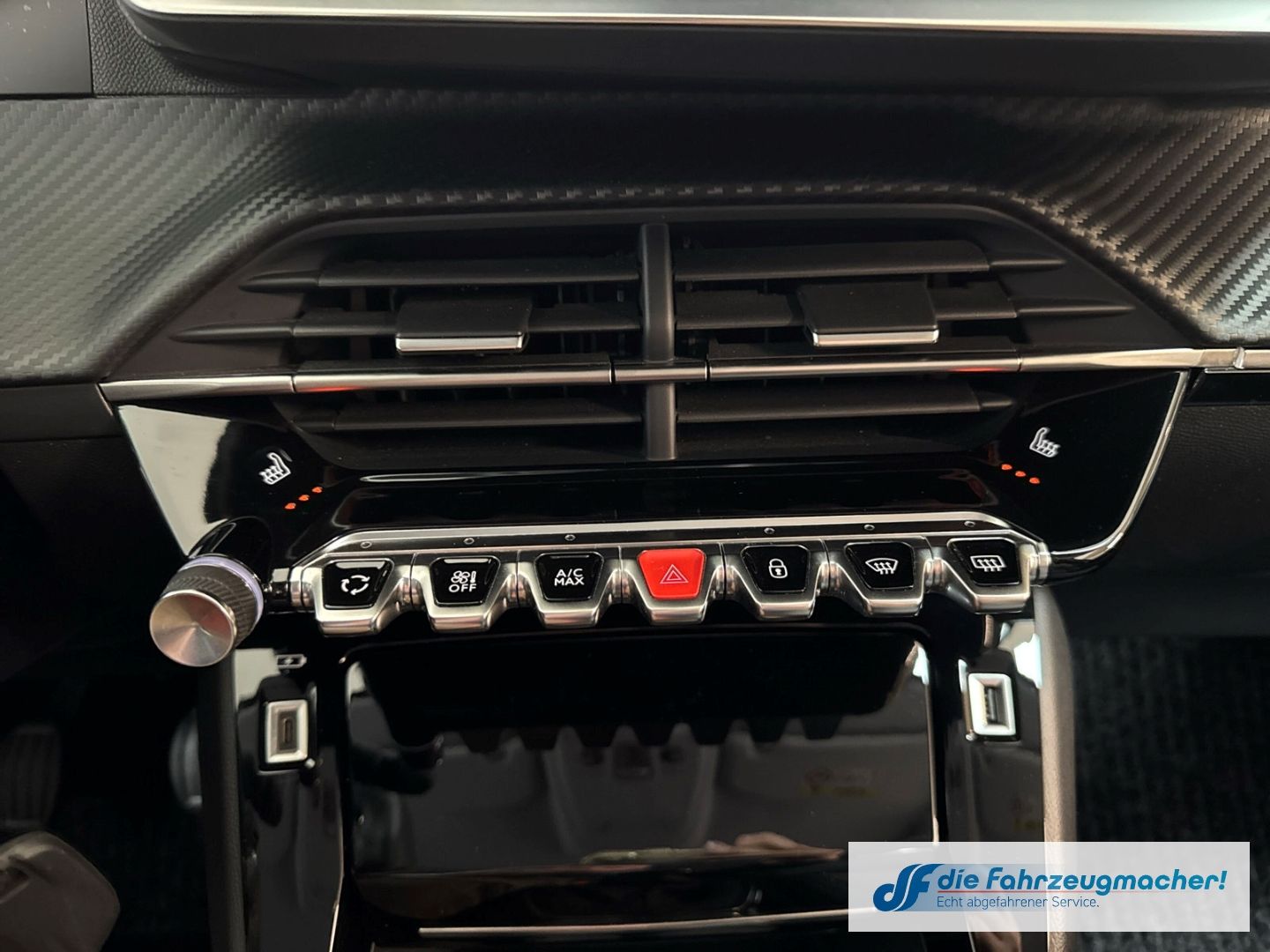 Fahrzeugabbildung Peugeot 208 Allure Navi LED Klimaautom Fahrerprofil DAB