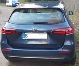 Mercedes-Benz B 250 e DCT - - blaue Mercedes-Benz B 250