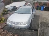 Volkswagen VW Bora 1.6 TÜV neu - Volkswagen Bora aus 1999