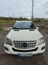Mercedes-Benz Mercedes Ml350 4Matic airmatic - Mercedes-Benz ML 350 in Mainz