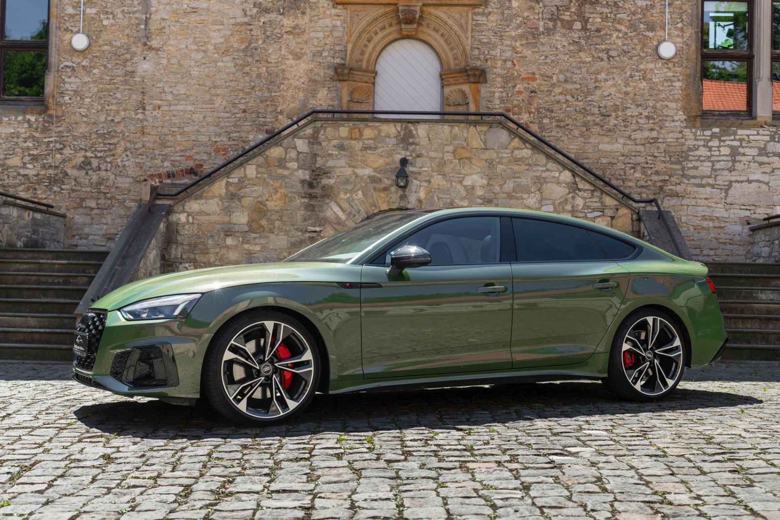 Fahrzeugabbildung Audi S5 TFSI SPORTBACK CARBON CARPLAY B&O MASSAGE 360
