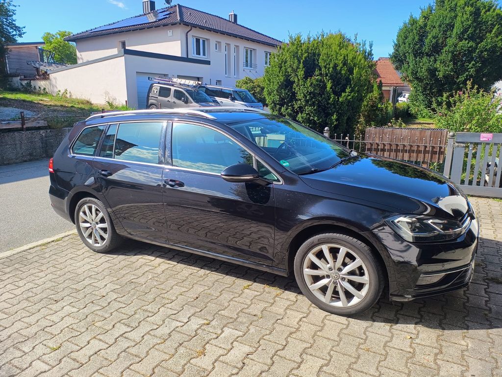 Image of Volkswagen Golf