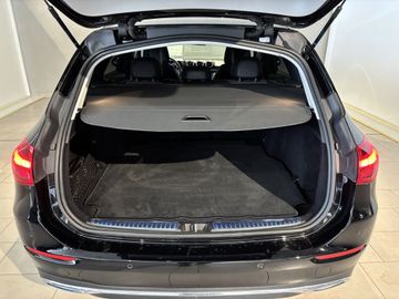 Fotografie 11 des Mercedes-Benz C 220 d T 9G-TRONIC Avantgarde