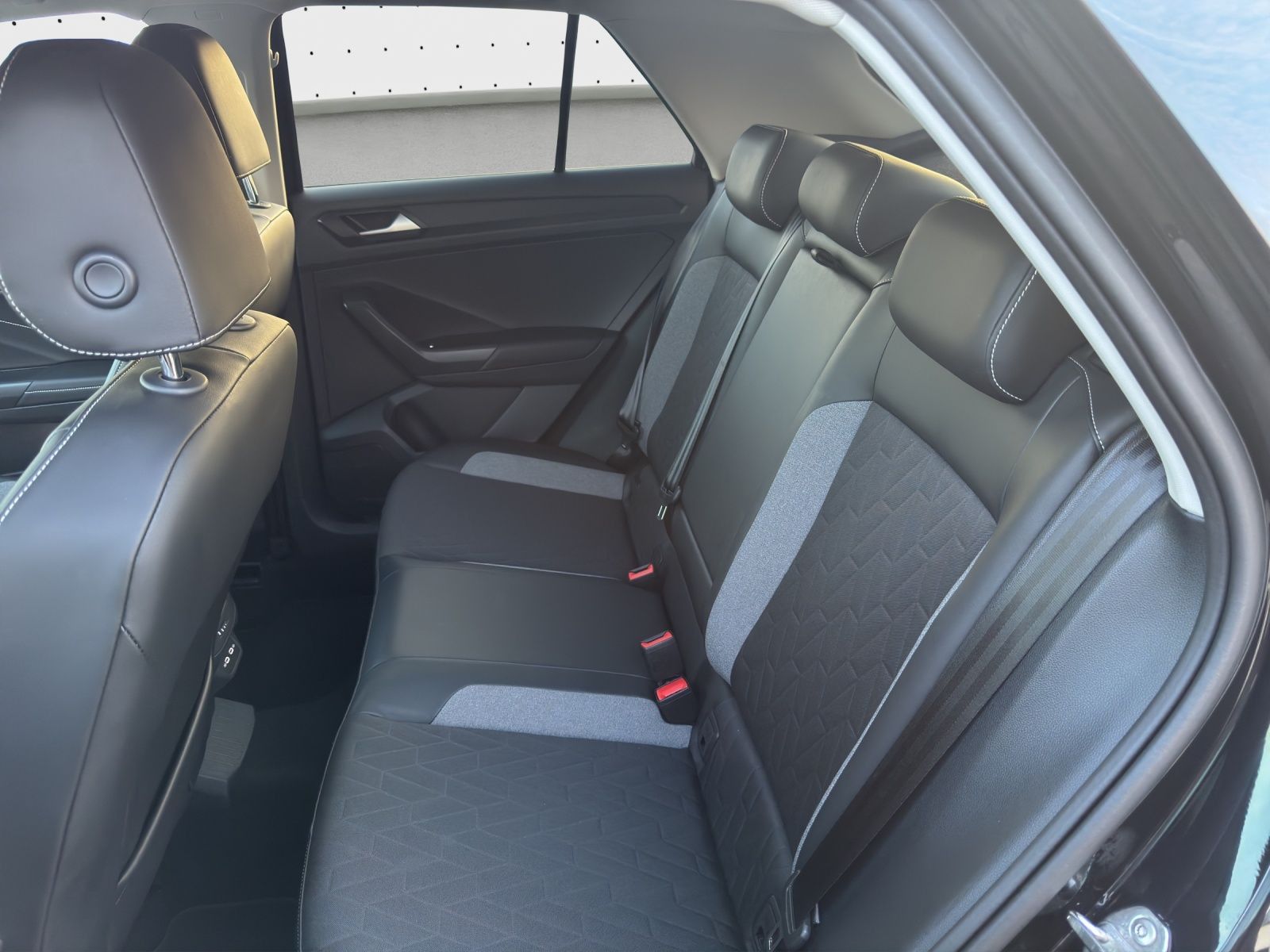 Volkswagen T-Roc - Bild 17