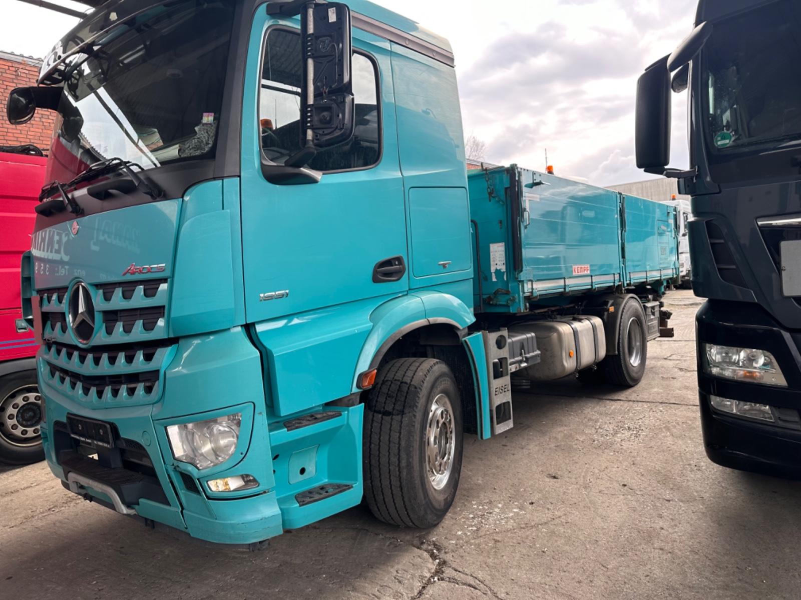 Mercedes-Benz Arocs 1851 - Dreiseitenkipper