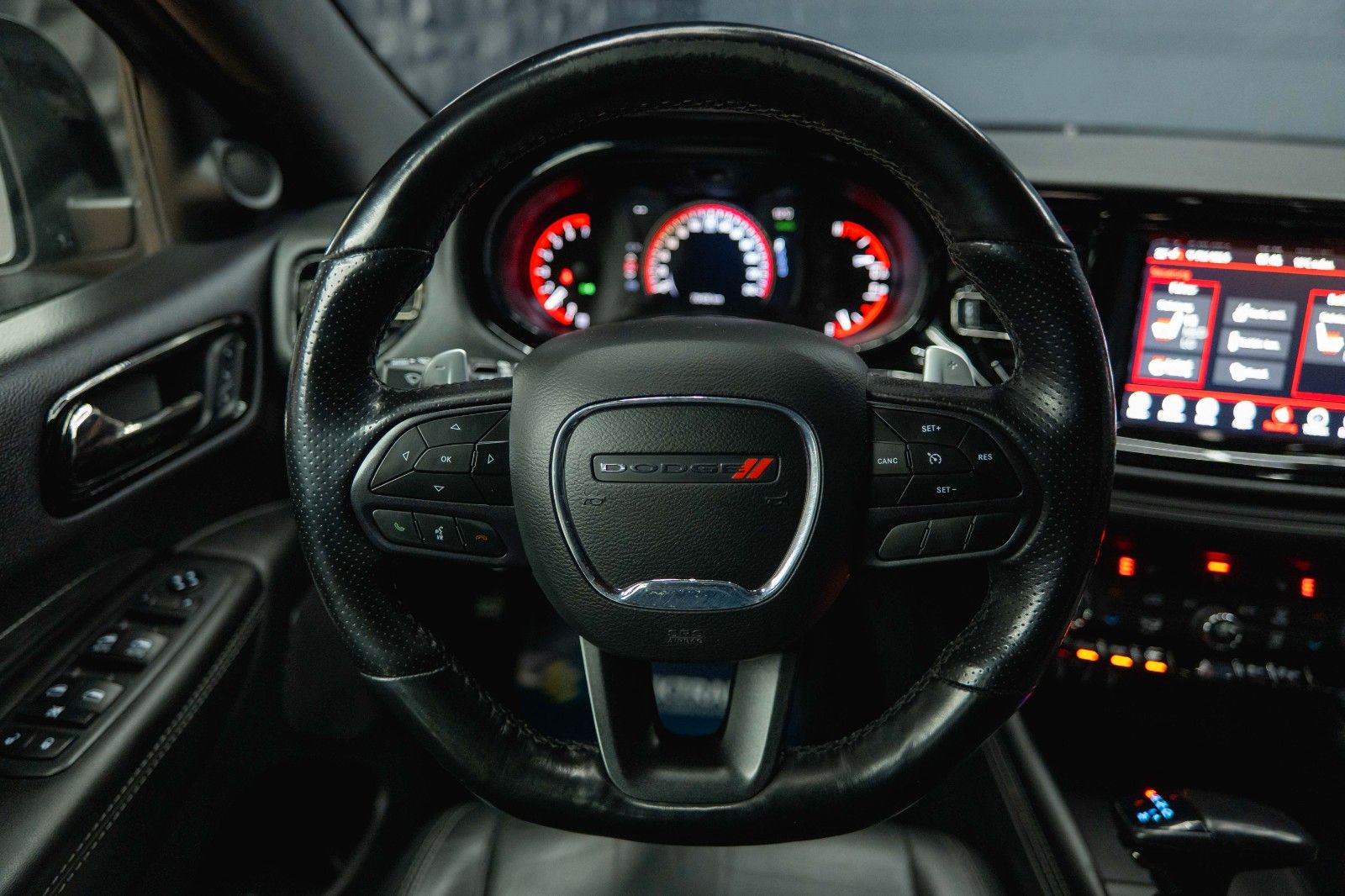 Fahrzeugabbildung Dodge Durango 3.6 V6 GT 4x4 SRT Night-Paket Modell 22