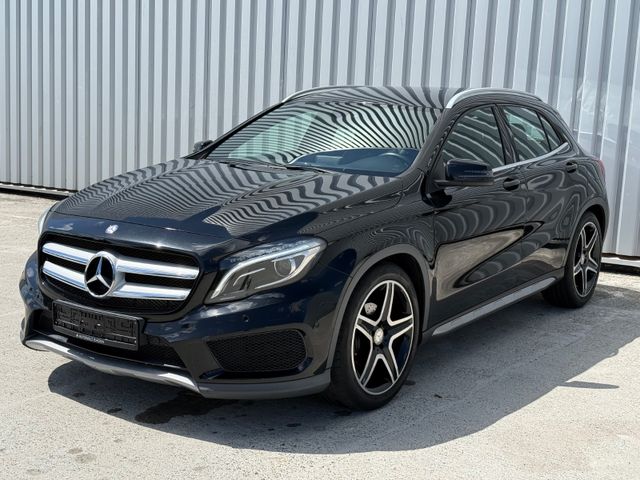 MERCEDES-BENZ GLA 200 AMG Line SHZ/Navi/LM