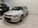 Hyundai i30 1.6 Comfort / LM-FELGEN / KLIMA - : Felge