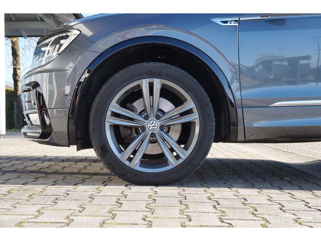 Tiguan 2.0 TDI Highline DSG 4Motion *R-Line Ext.