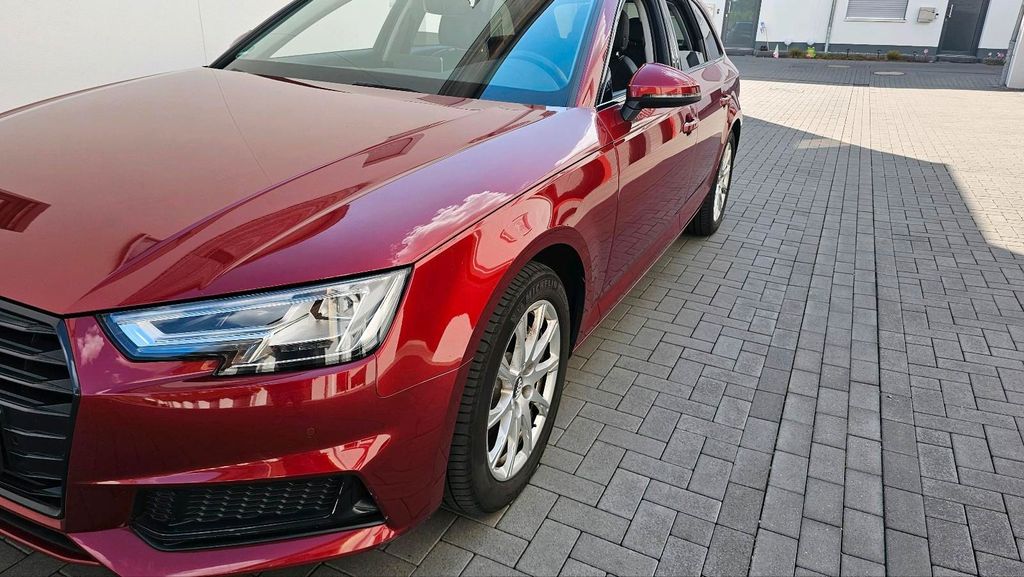 Image of Audi A4