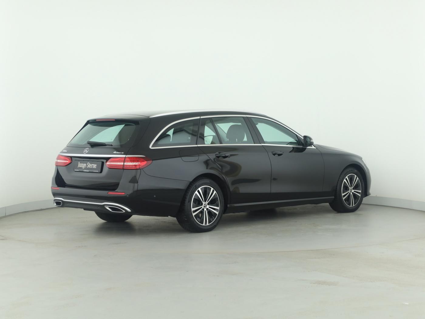Mercedes-Benz E-Class d 4M T *Avantgarde*LED*PDC*Kamera*Navi*DAB, миниатюра 6