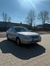 Hyundai Accent - Hyundai Accent: Limousine