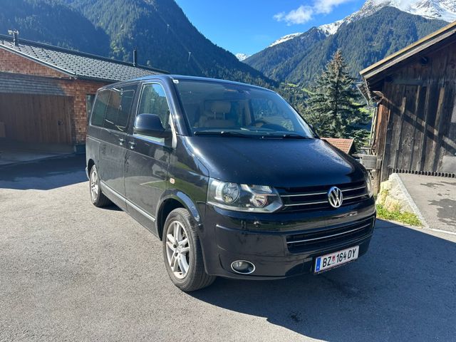 Volkswagen VW Bus T5 Multivan Highline, Austauschmotor 