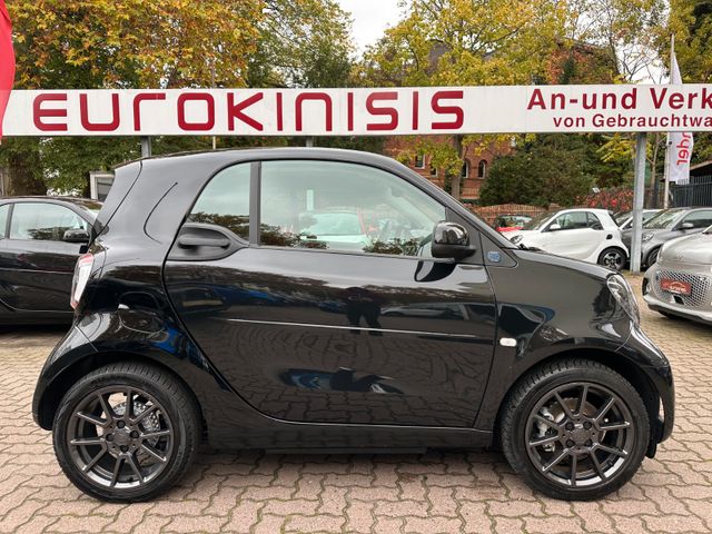 Smart fortwo EQ 60kW*EXCL*PANO*NAVI*JBL*PTS*KAM*22kW*