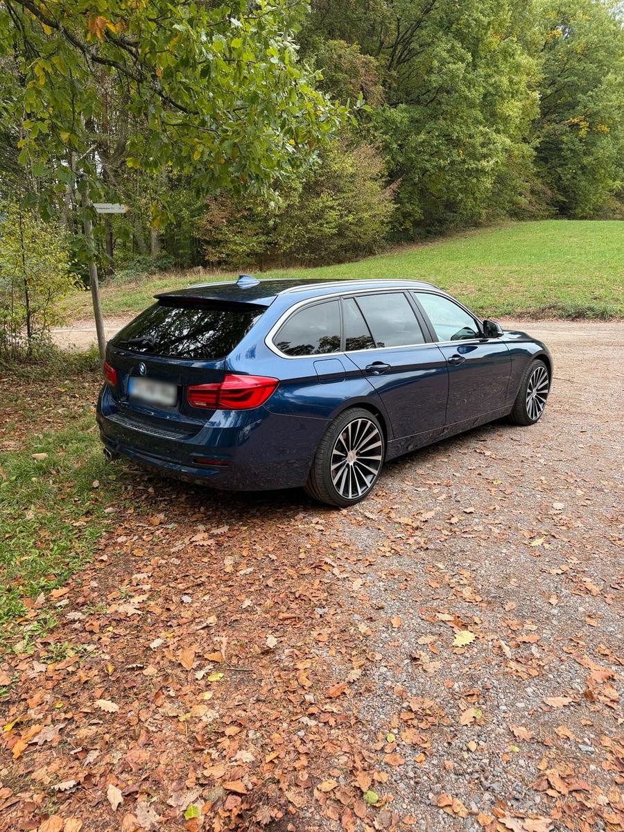 BMW 320