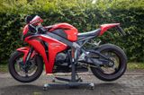 Honda CBR1000RR SC59 mit Zentralständer - Offers matching your search criteria