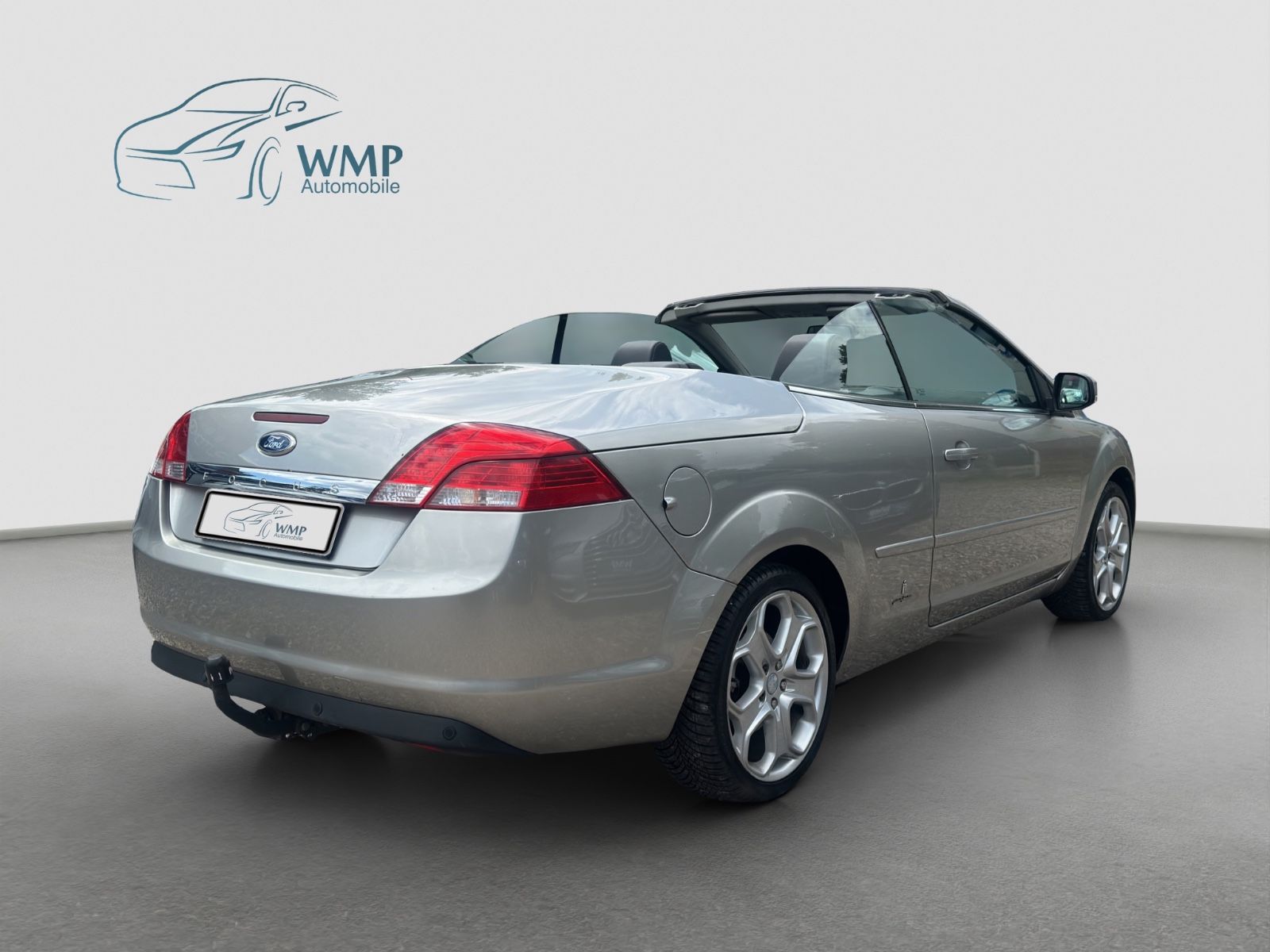 Fahrzeugabbildung Ford Focus Cabrio Titanium/Leder/AHK/SHZ/PDC/