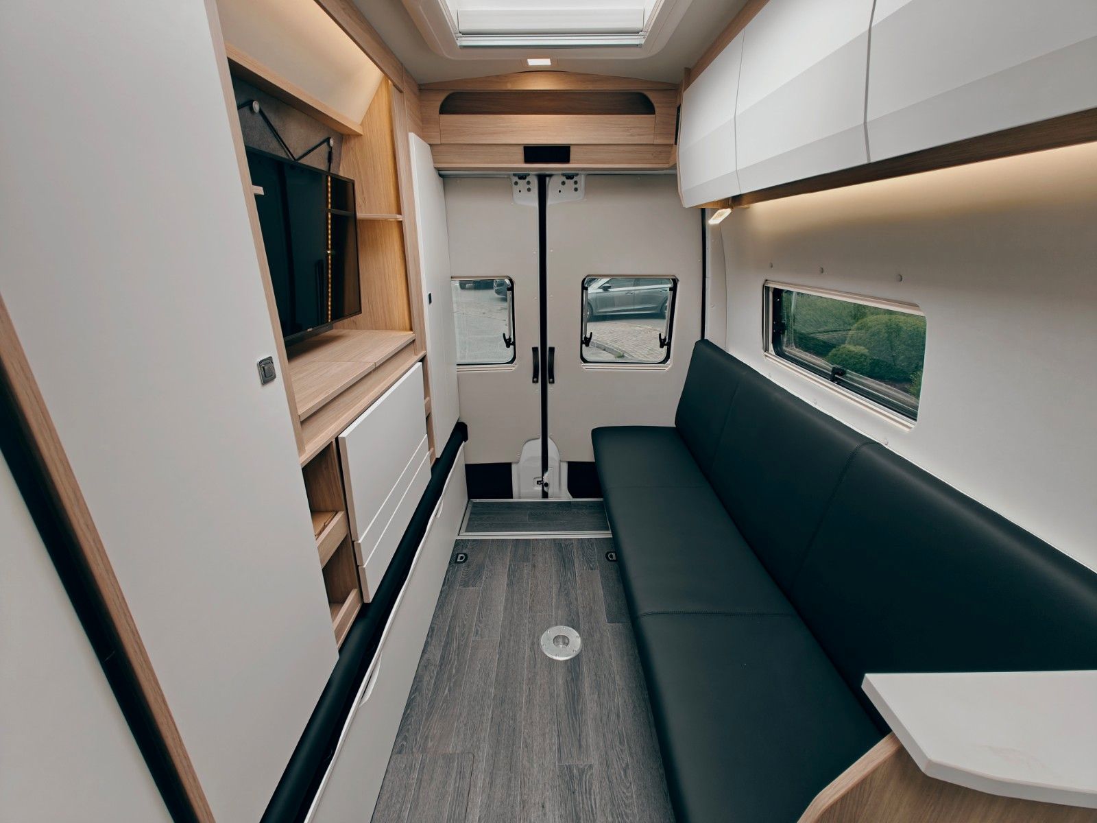 Fahrzeugabbildung Frankia YUCON 7.0 4x4 LOUNGE X by palmo