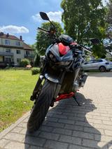 Kawasaki Z1000 - Offers