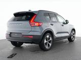 Volvo XC 40 B4 2WD Plus Dark (EURO 6d) - Volvo XC40 Benzin Gebrauchtwagen
