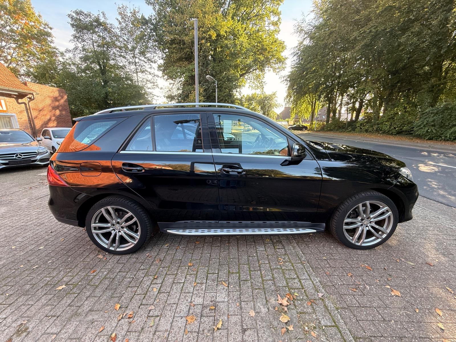 Mercedes-Benz GLE 350 d 4Matic*Navi*AHK 3500 KG*Leder*LED