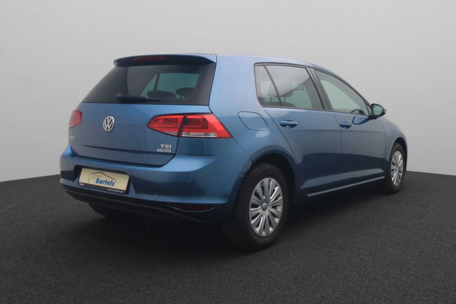 Fahrzeugabbildung Volkswagen Golf VII 1.2 Trendline BMT