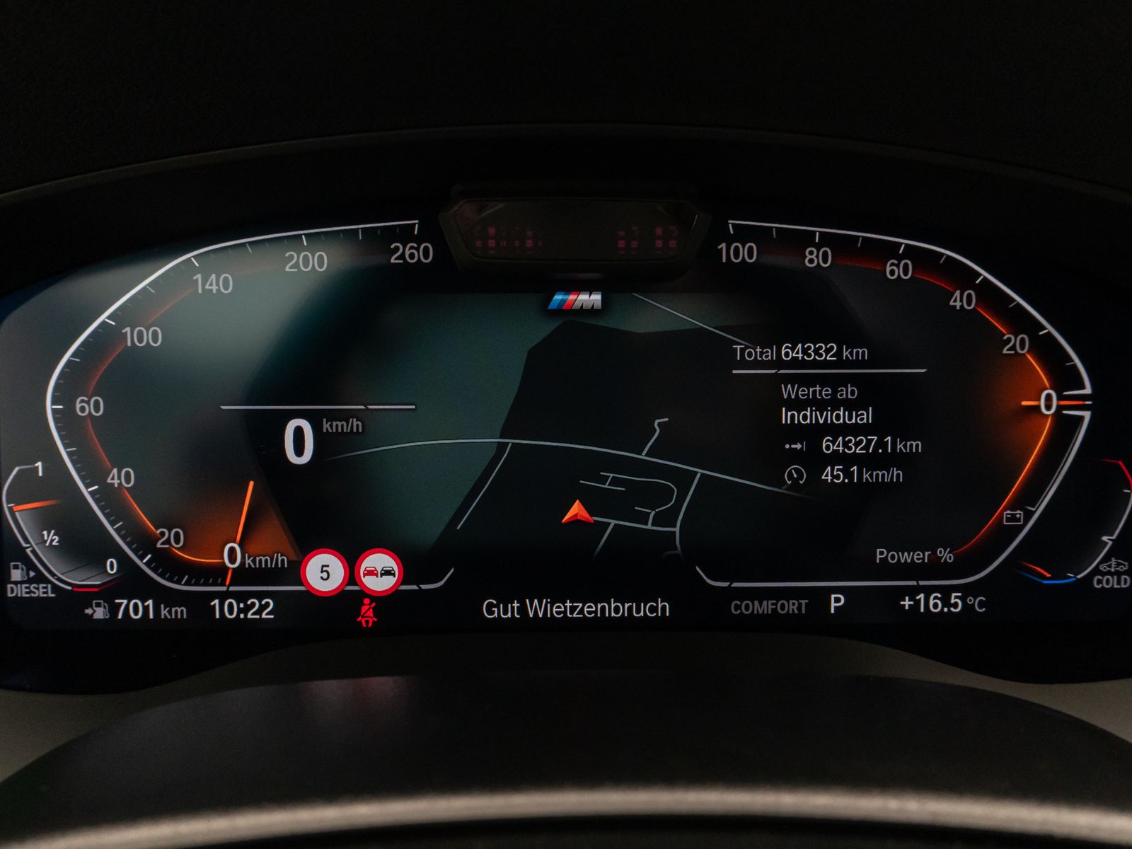 Fahrzeugabbildung BMW 530d xD M Sport Kamera Laser HUD DAB AHK Komfort