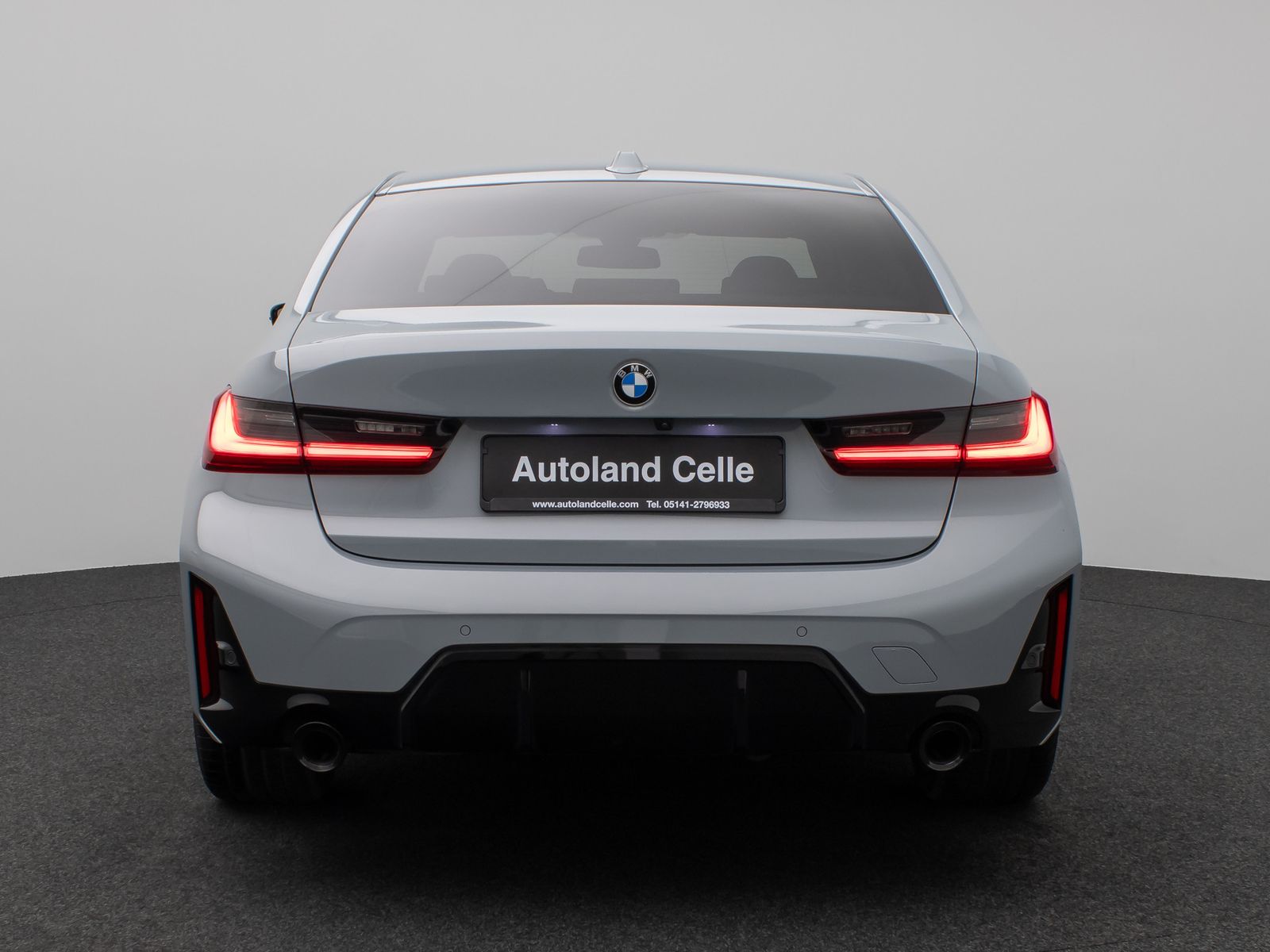 Fahrzeugabbildung BMW 320d MSport Kamera DAB HiFi Komfort Leder 19Zoll