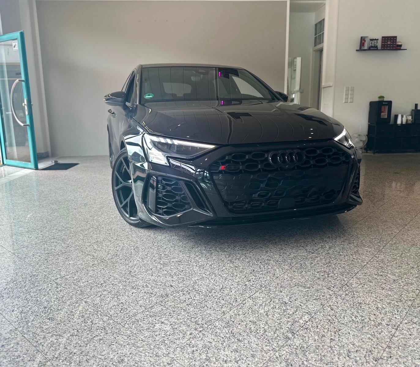 Audi RS3 2.5 TFSI S tronic quattro Sportback