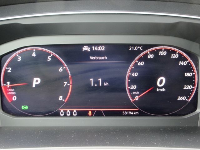Tiguan 1.5 TSI DSG R-Line AHK/PANORAMA/MATRIX/AP