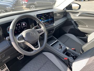 Volkswagen Tiguan - 12