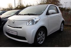 Fahrzeugabbildung Toyota IQ *Klima*Aux-In*8-fach bereift!*4-Sitzer!*