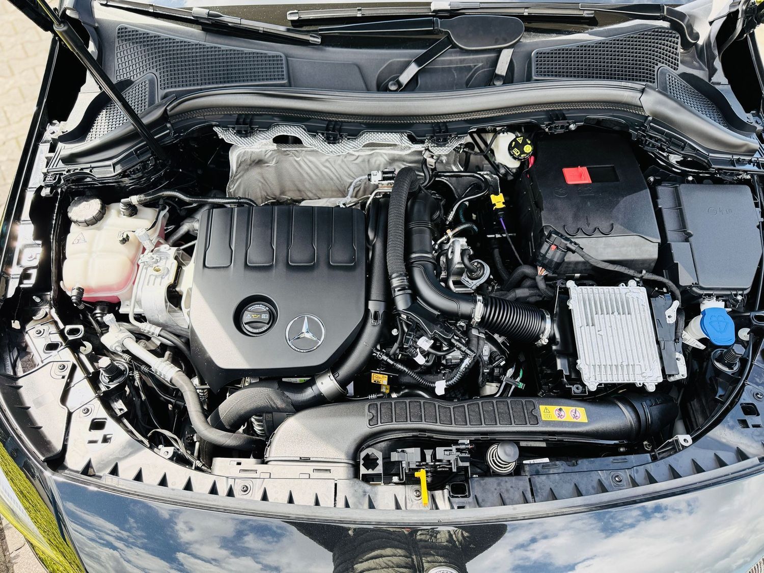 Fahrzeugabbildung Mercedes-Benz B 180 PROGR. PLUS, Autom, LED, AHK, PTS, RFK, Ke