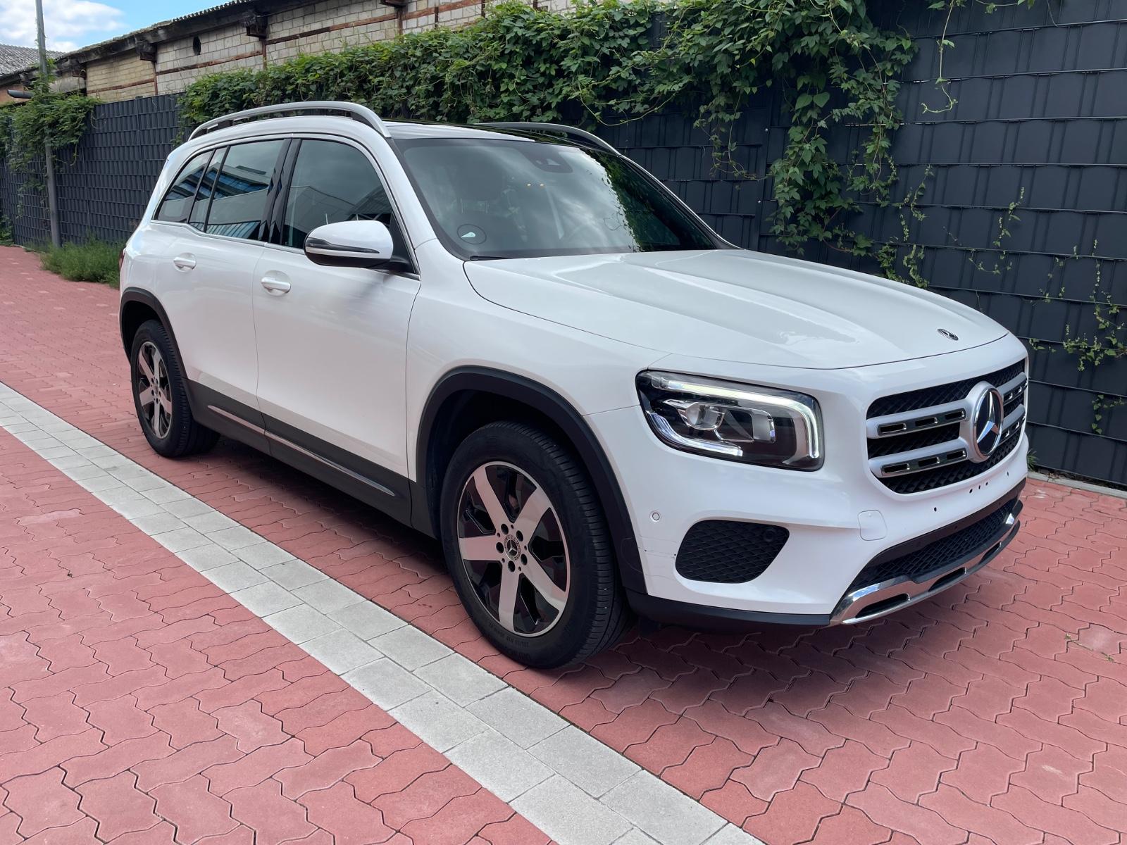 Mercedes-Benz GLB 200