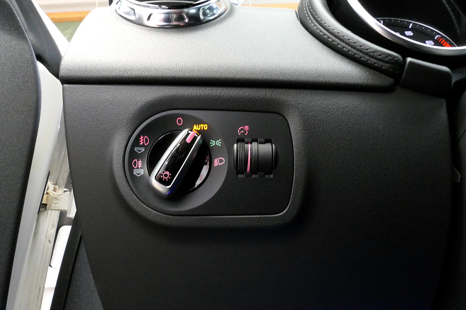 Audi TT Coupe 1.8 TFSI *KLIMA*PDC*SHZ*GRA*XEN*