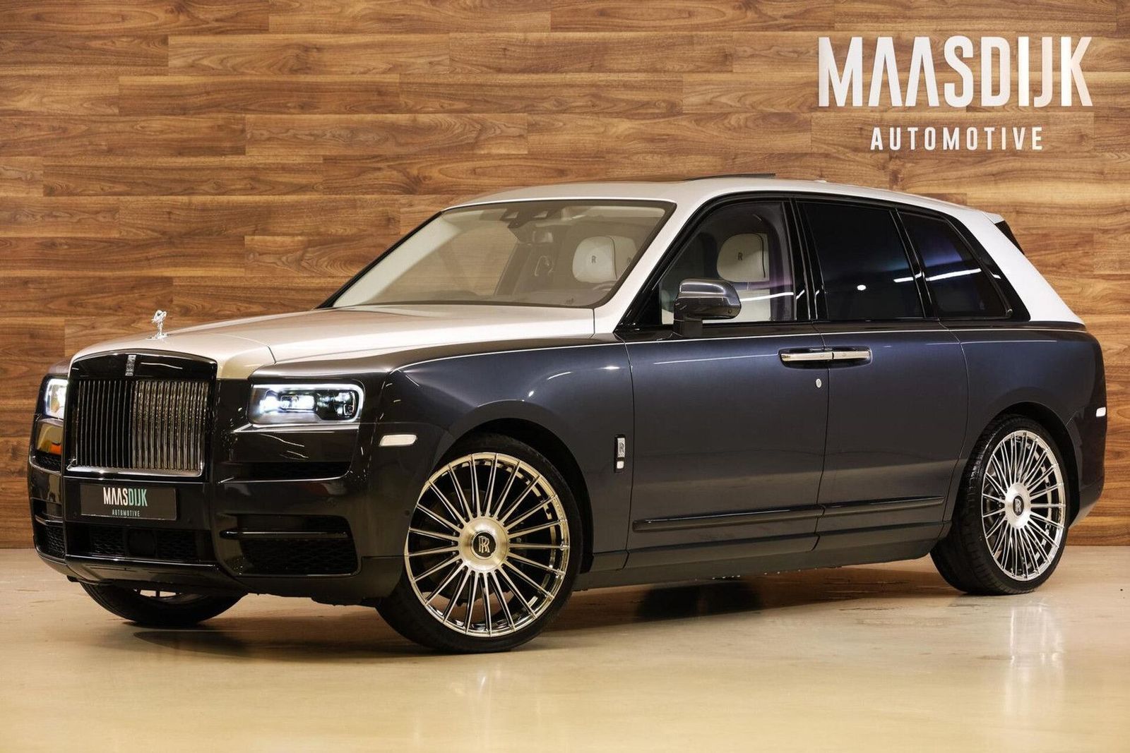 ROLLS ROYCE Cullinan