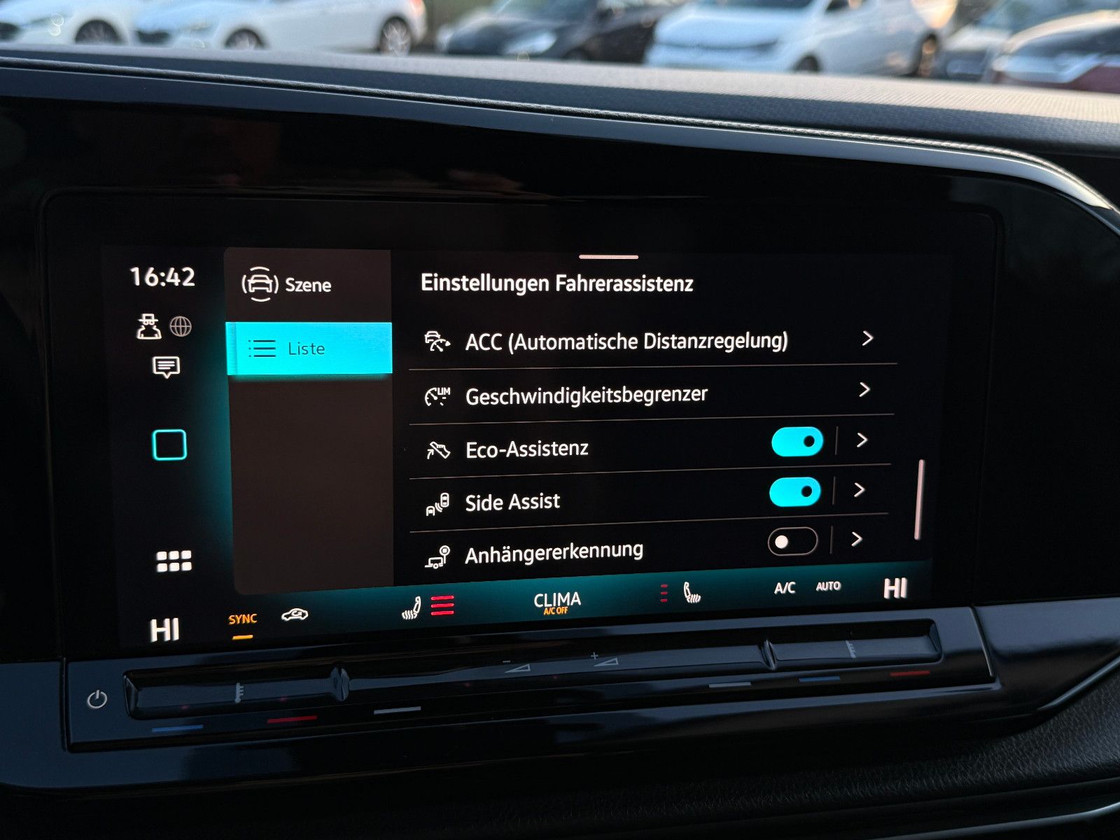 Fahrzeugabbildung Volkswagen Caddy Style TSI DSG ACC AHK Navi LED Kamera SHZ