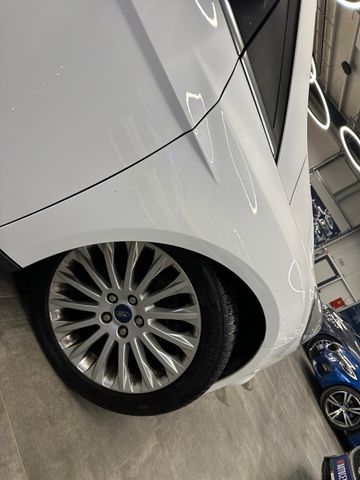 Ford Focus Turnier Titanium