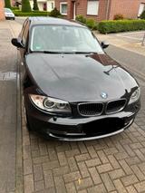 BMW 1 er Reihe 118i Kombilimousine - BMW: Reihe