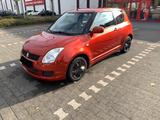 Suzuki Swift 1.2 Basic Basic Orange TÜV sportlich - Suzuki Swift Basic mit Benzin-Antrieb