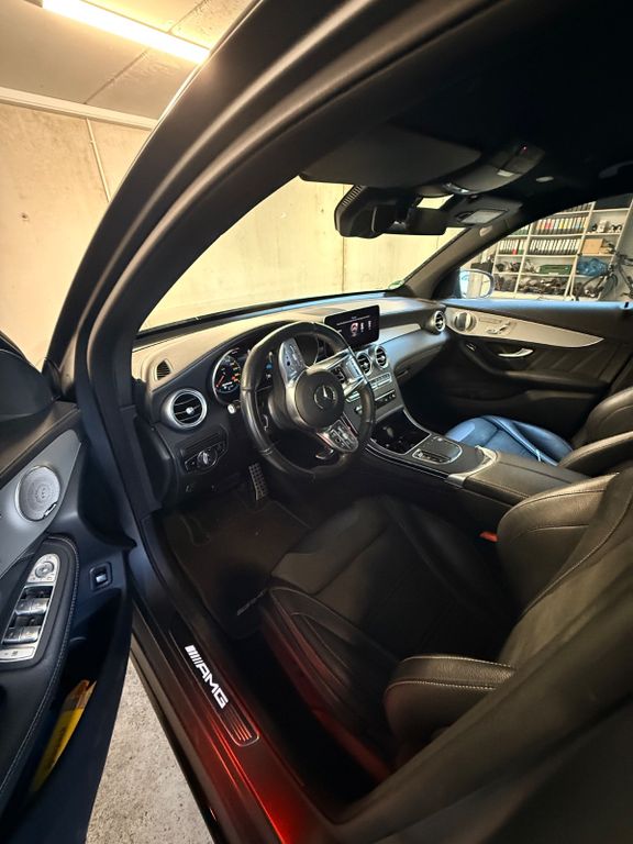 Image of Mercedes-Benz GLC 63 AMG