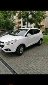 Hyundai (Festpreis)hyundai ix35 1.6 Benzin 201... - Hyundai ix35 in Wiesbaden