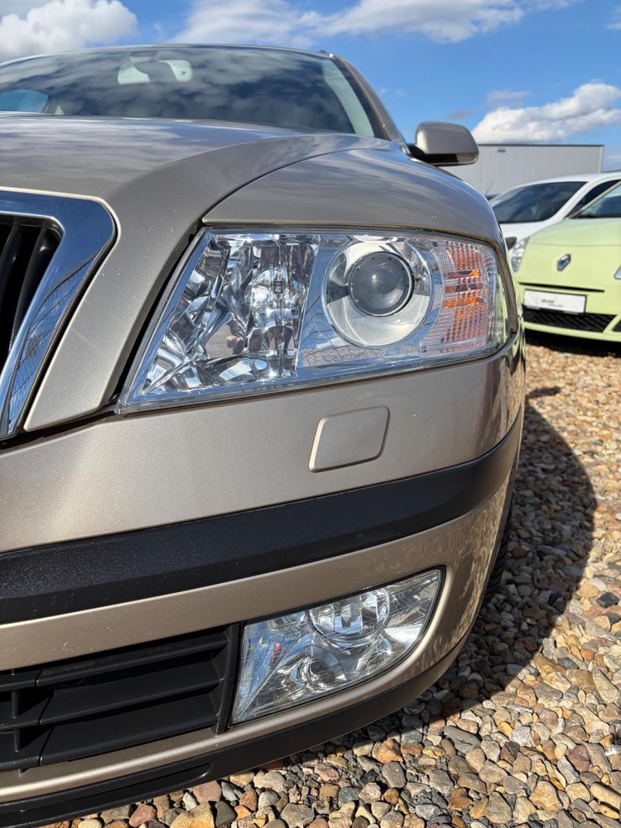 Skoda Octavia 2006 — photo 9